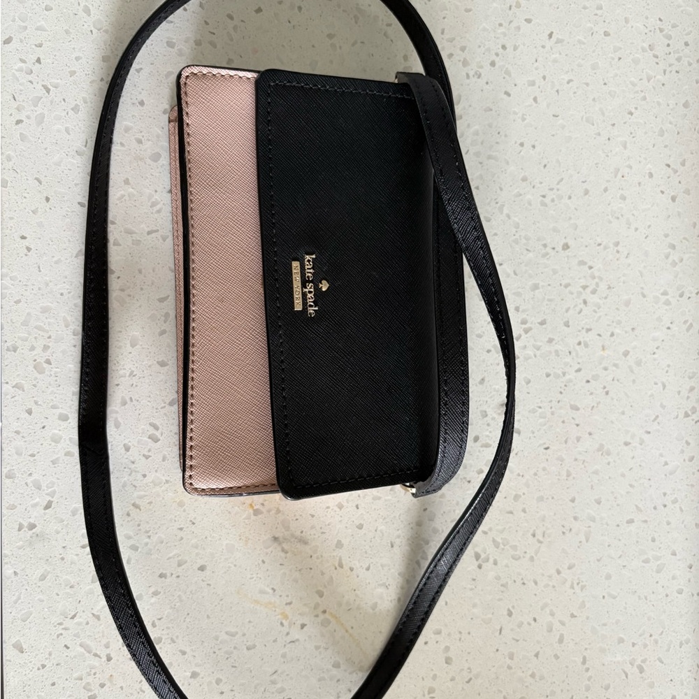 Kate Spade Black and Pink Crossbody Bag with Sleek Design